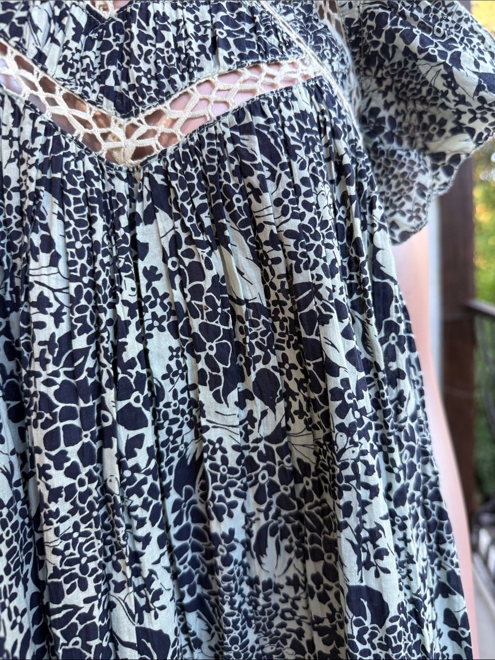 Sea New York top Priya Flutter Sleeve Floral navy blue pale green crochet lace S - Picture 9 of 17